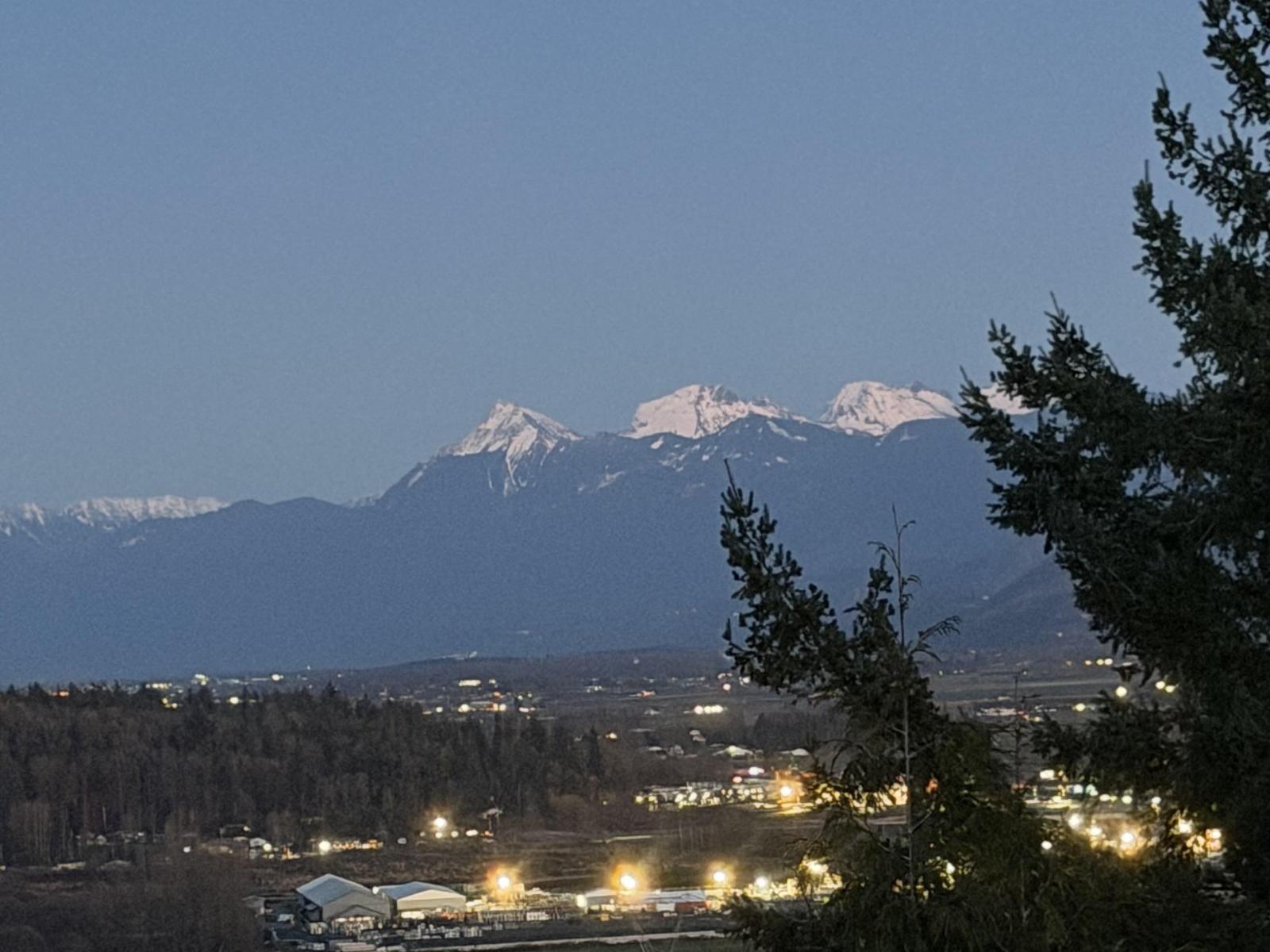 35993 Eaglecrest Place, Abbotsford, British Columbia  V3G 1E7 - Photo 3 - R3086377