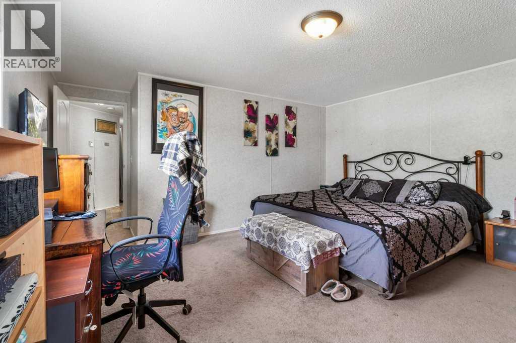 6 Baywood Place, Sylvan Lake, Alberta  T4S 0A7 - Photo 13 - A2300912