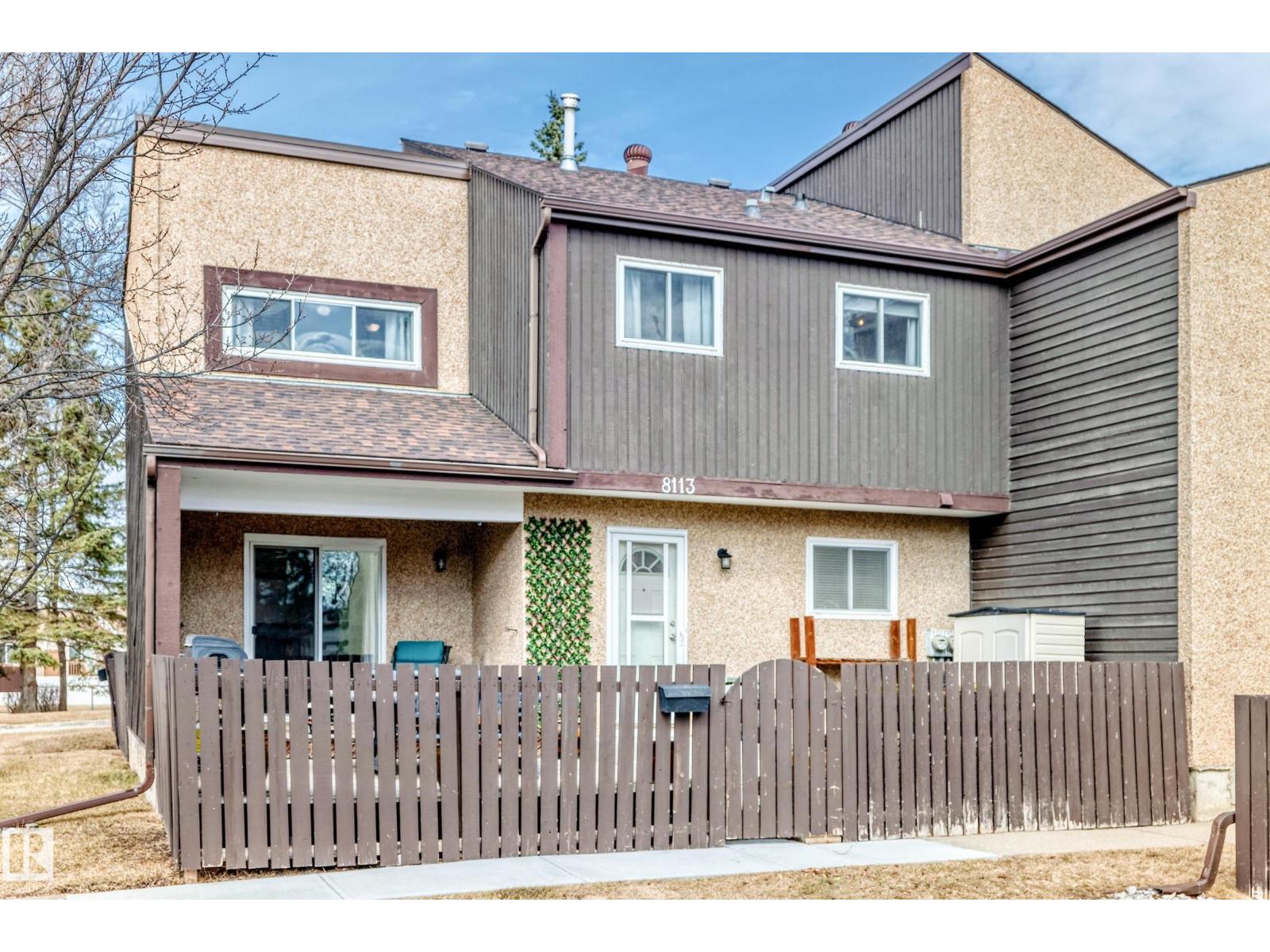 8113 27 Av Nw, Edmonton, Alberta  T6K 3C9 - Photo 1 - E4483206