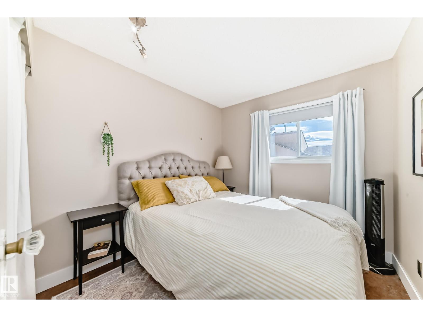 8113 27 Av Nw, Edmonton, Alberta  T6K 3C9 - Photo 25 - E4483206