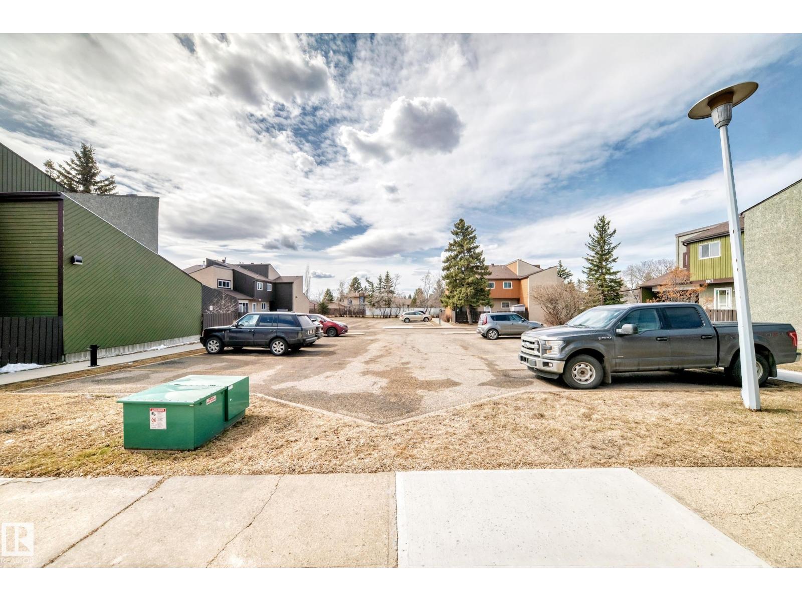 8113 27 Av Nw, Edmonton, Alberta  T6K 3C9 - Photo 33 - E4483206