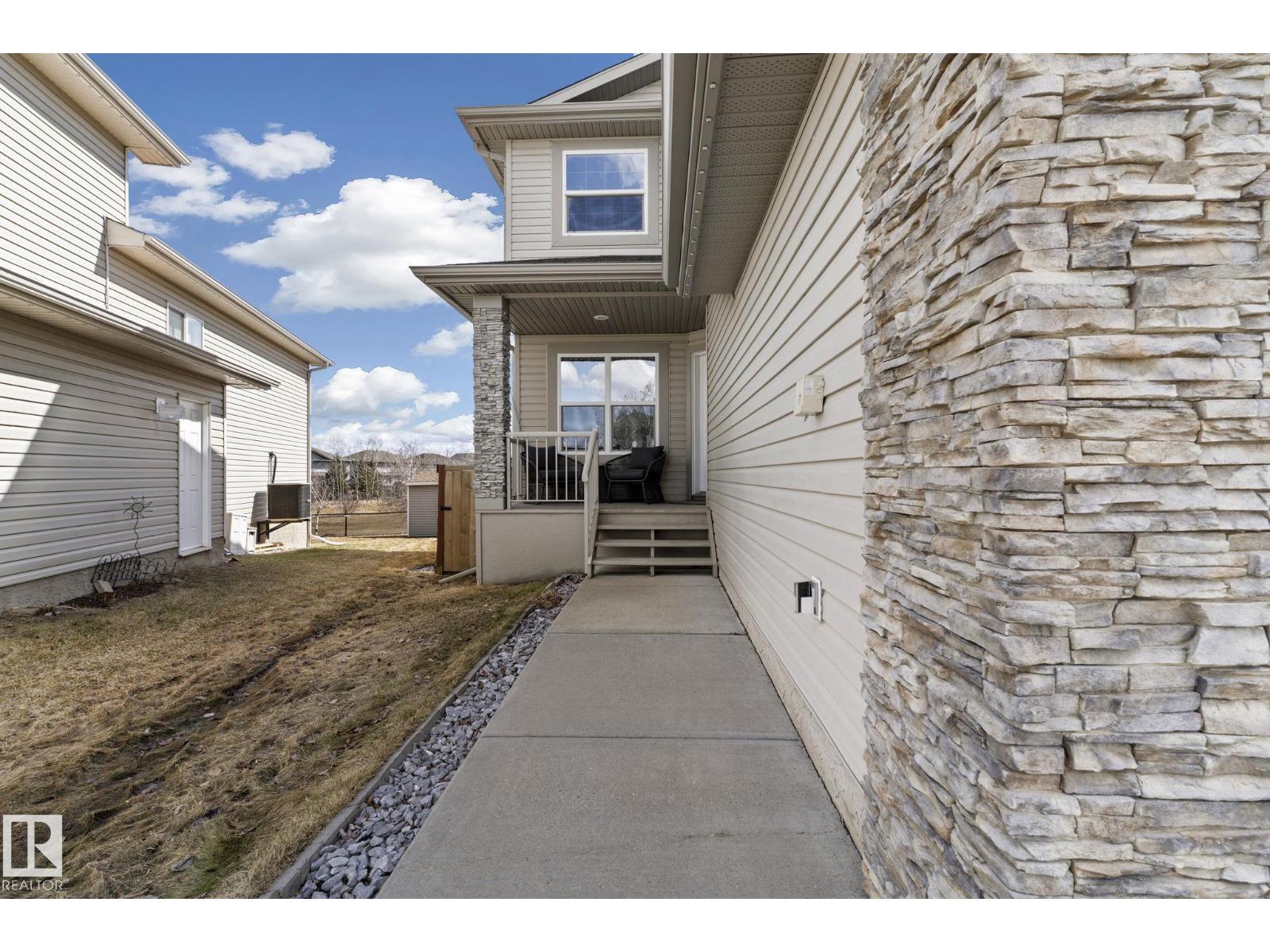 21 Hillcrest Pt, Fort Saskatchewan, Alberta  T8L 0A1 - Photo 2 - E4483207