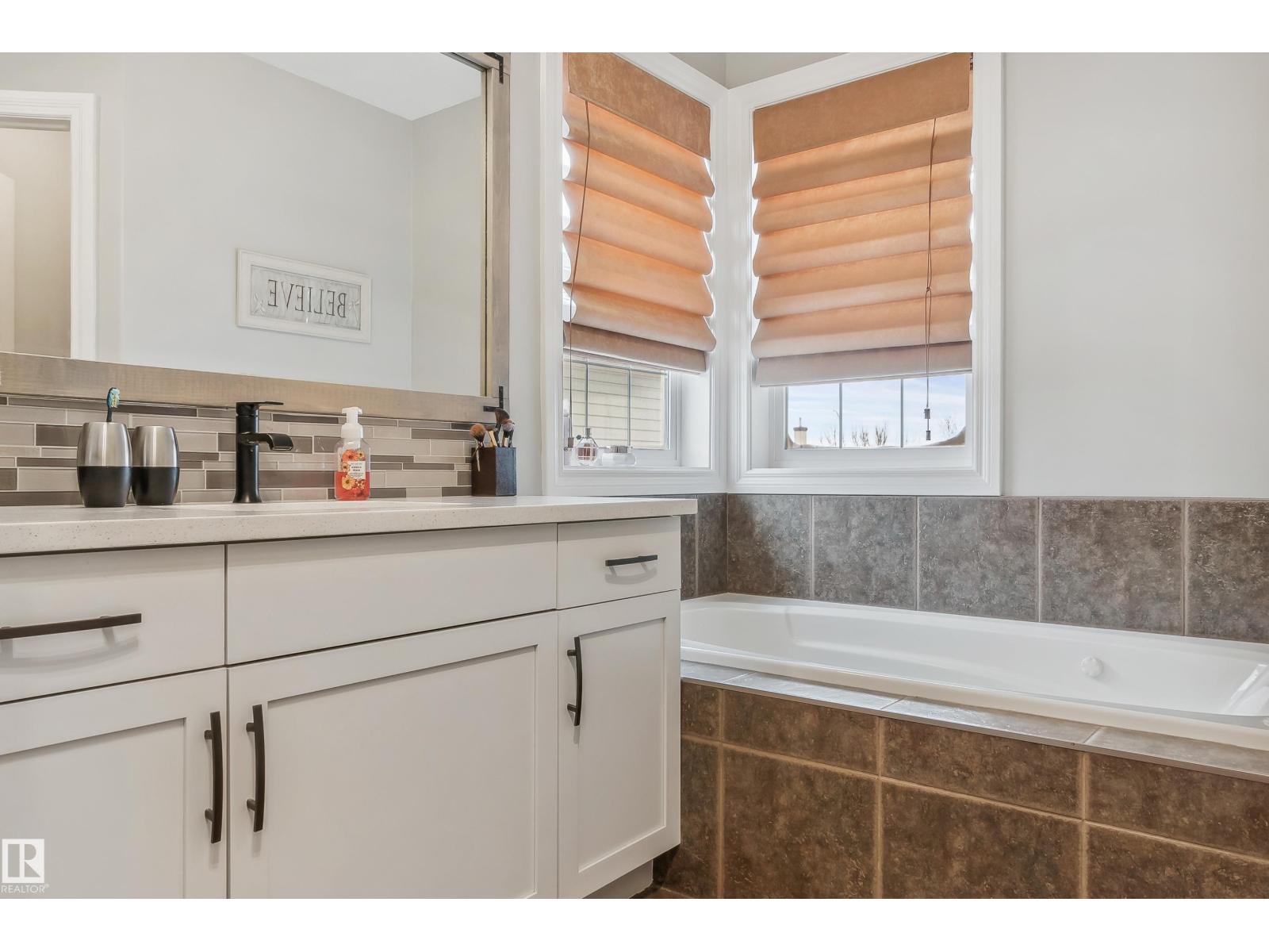 21 Hillcrest Pt, Fort Saskatchewan, Alberta  T8L 0A1 - Photo 34 - E4483207