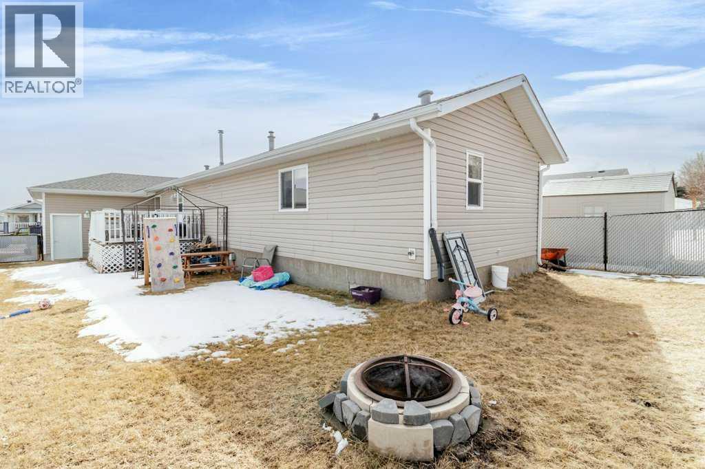 6 Baywood Place, Sylvan Lake, Alberta  T4S 0A7 - Photo 24 - A2300912