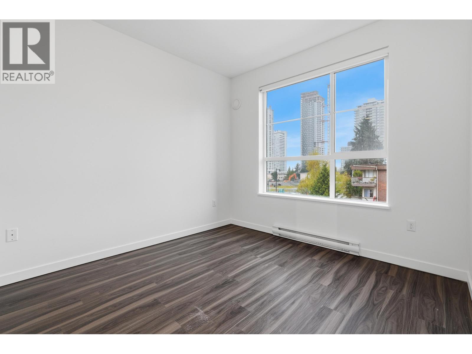 302 607 Cottonwood Avenue, Coquitlam, British Columbia  V3J 0H1 - Photo 15 - R3112244