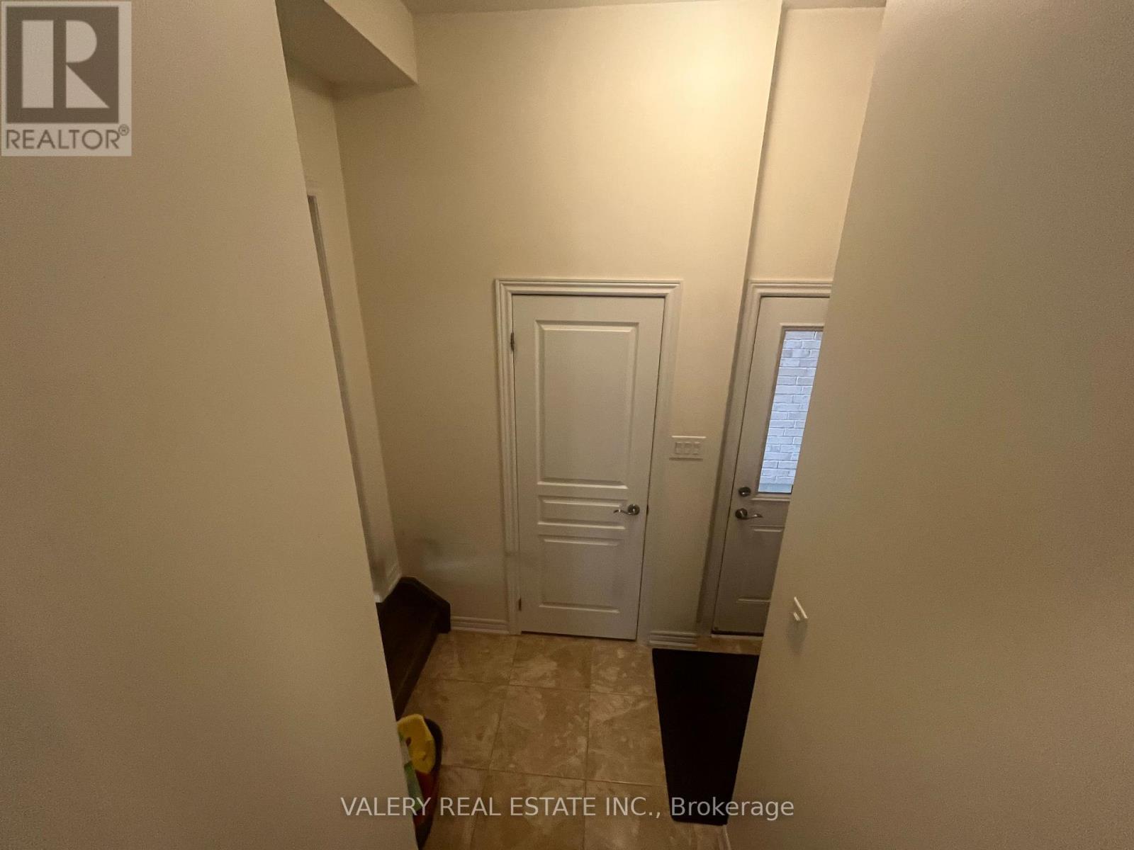 1 - 48 Bellcrest Road, Brampton, Ontario  L6Y 0Z7 - Photo 8 - W13019854