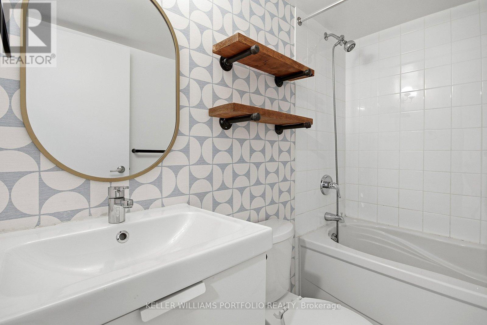 119 - 816 Lansdowne Avenue, Toronto, Ontario  M6H 4K6 - Photo 31 - W13019864