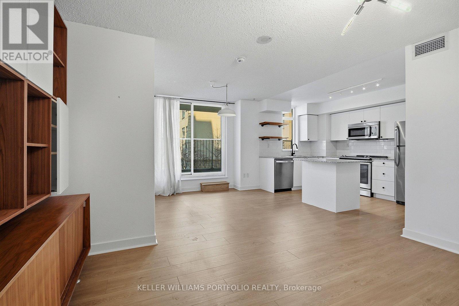 119 - 816 Lansdowne Avenue, Toronto, Ontario  M6H 4K6 - Photo 4 - W13019864