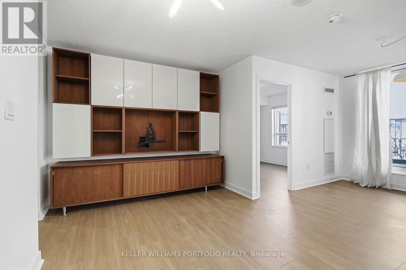 119 - 816 Lansdowne Avenue, Toronto, Ontario  M6H 4K6 - Photo 7 - W13019864