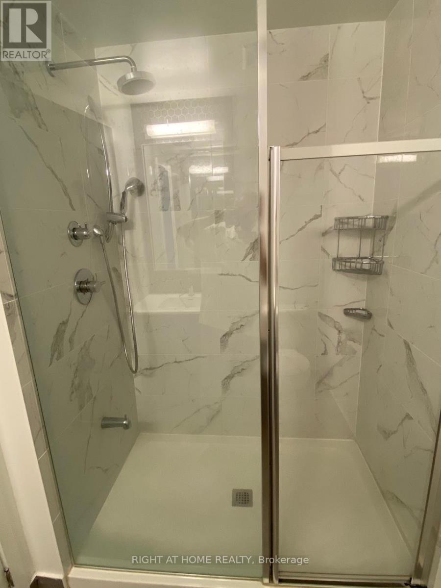 15 - 2520 Eglinton Avenue W, Mississauga, Ontario  L5M 0Y2 - Photo 29 - W13019924