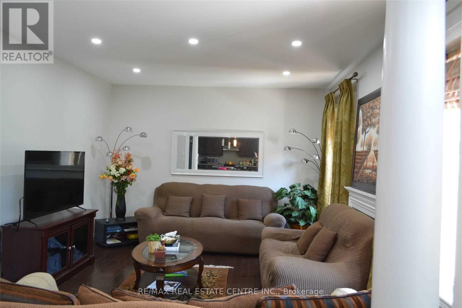 4640 Erwin Road, Burlington, Ontario  L7M 0L6 - Photo 11 - W13020000