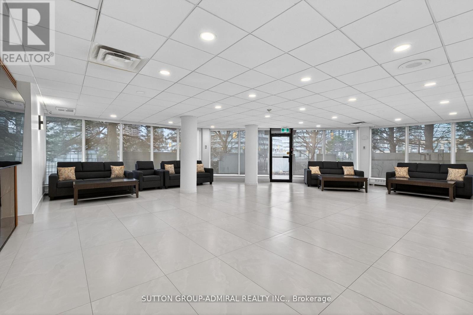 308 - 350 Webb Drive, Mississauga, Ontario  L5B 3W4 - Photo 43 - W13020026