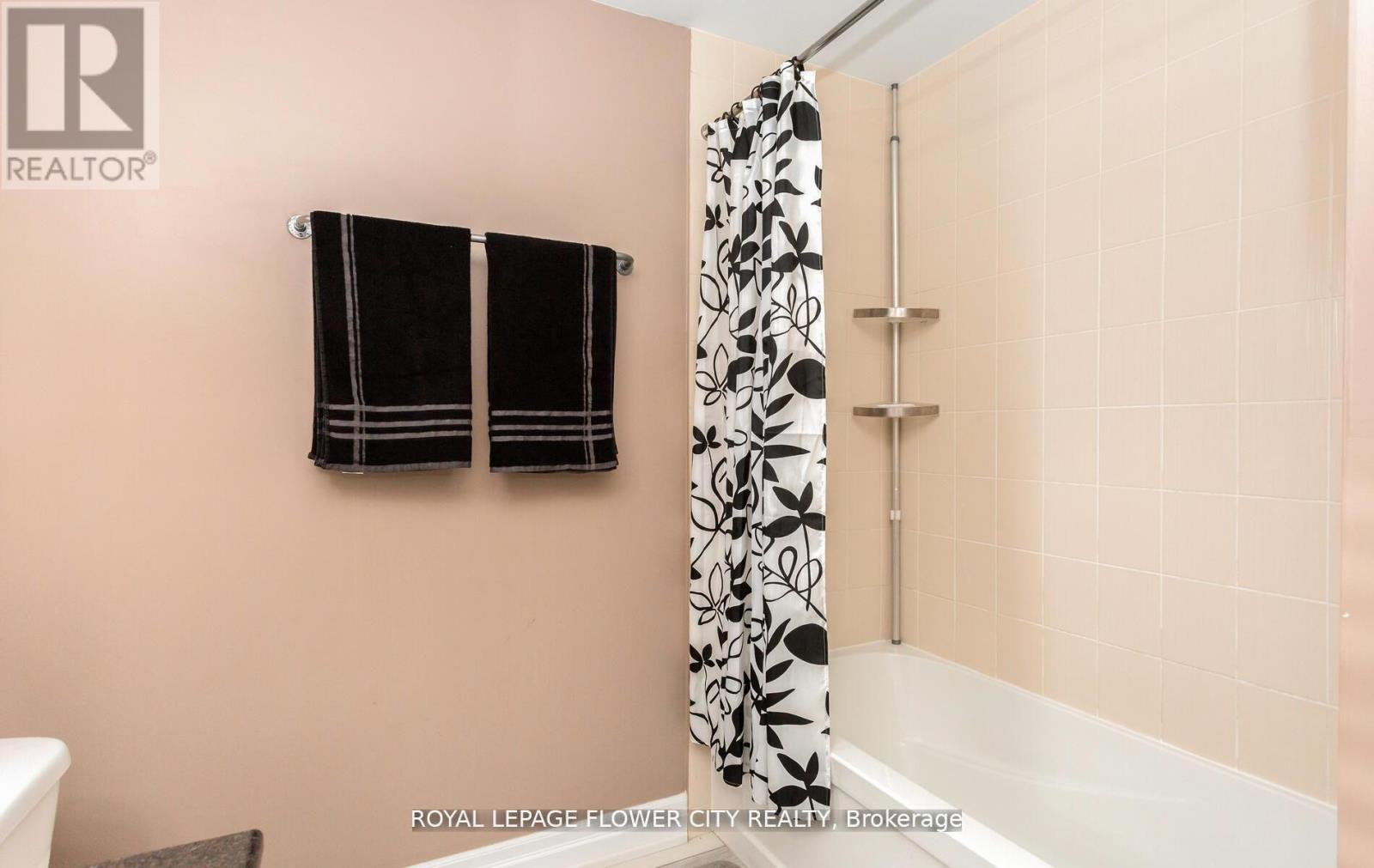 21 Arkwright Drive, Brampton, Ontario  L7A 0V2 - Photo 41 - W13020034