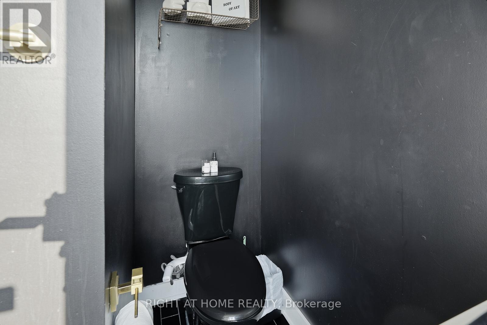 217 - 3400 Lake Shore Boulevard W, Toronto, Ontario  M8W 4Z9 - Photo 24 - W13020062