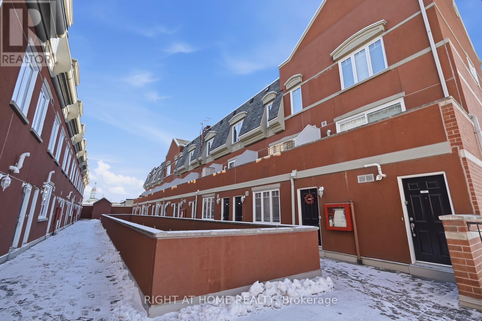 217 - 3400 Lake Shore Boulevard W, Toronto, Ontario  M8W 4Z9 - Photo 38 - W13020062