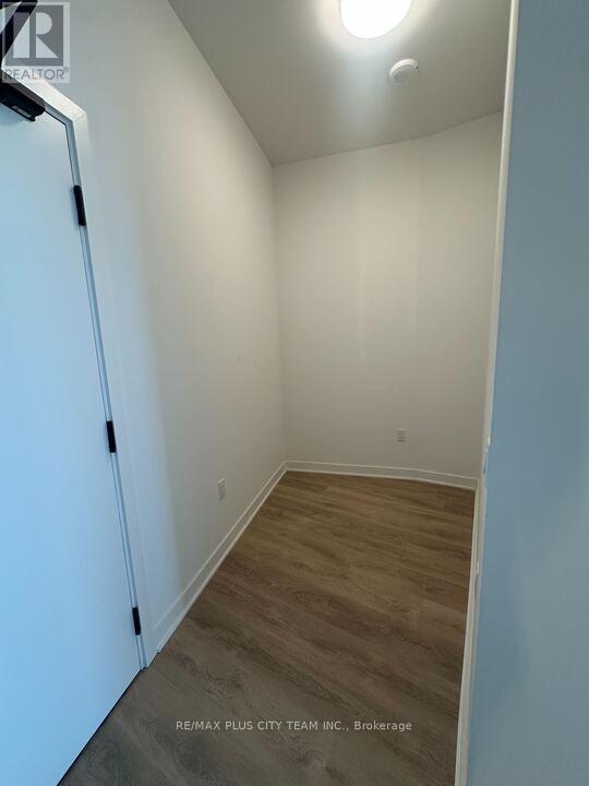 913 - 1185 Dupont Street, Toronto, Ontario  M6H 0G5 - Photo 5 - W13020064