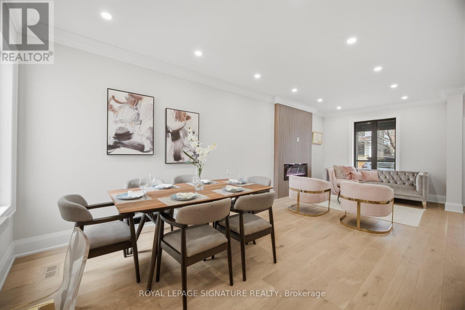 241 Maria Street, Toronto, Ontario  M6P 1W6 - Photo 10 - W13020072