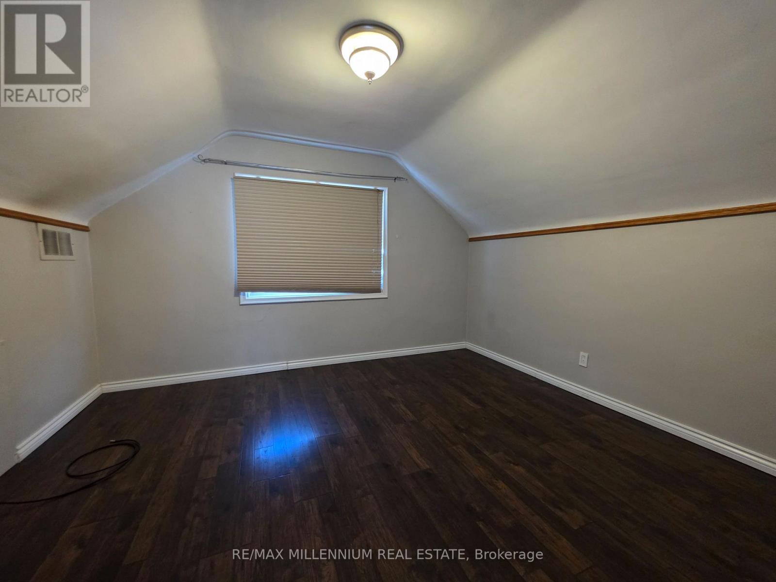 12 Todd Brook Drive, Toronto, Ontario  M9V 1R4 - Photo 13 - W13020086