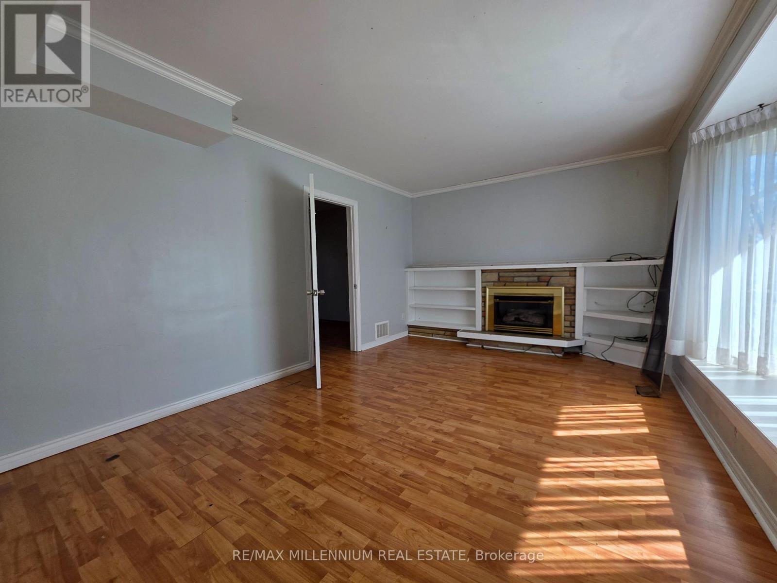 12 Todd Brook Drive, Toronto, Ontario  M9V 1R4 - Photo 16 - W13020086