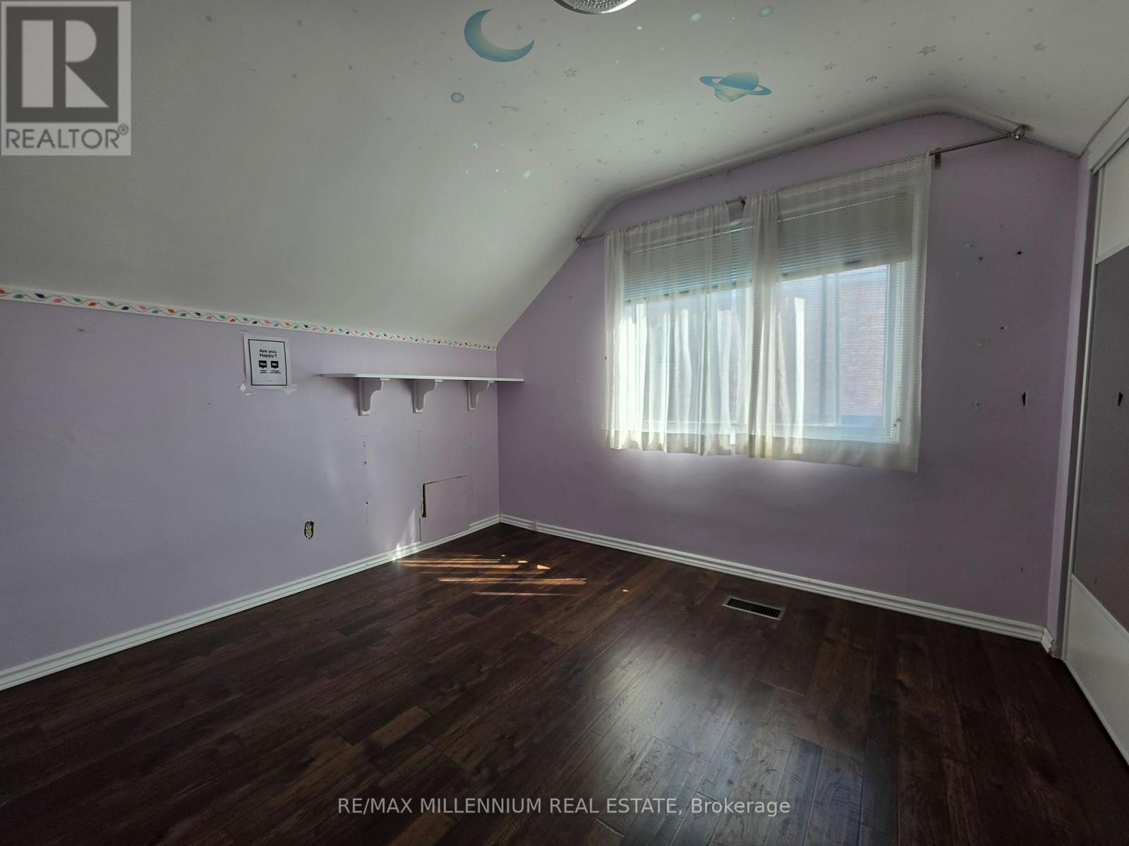 12 Todd Brook Drive, Toronto, Ontario  M9V 1R4 - Photo 9 - W13020086