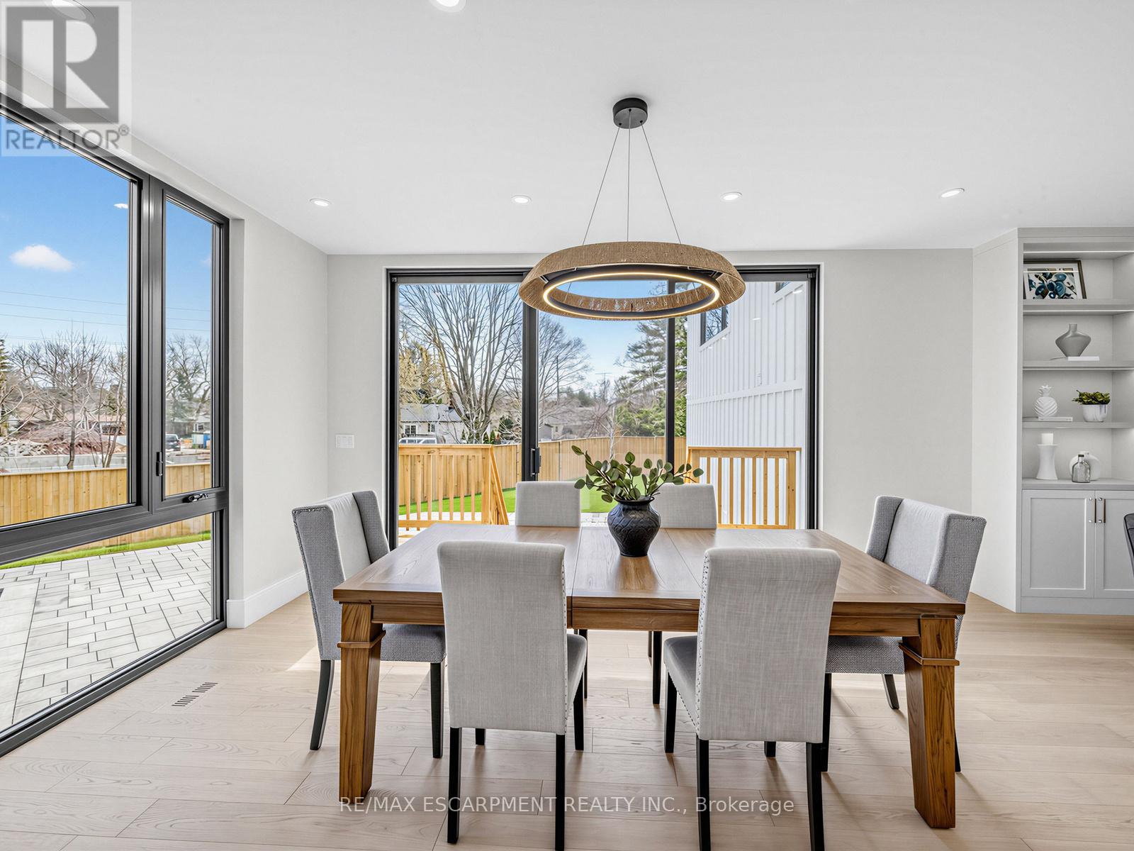 2488 Bridge Road, Oakville, Ontario  L6L 2H2 - Photo 15 - W13020206