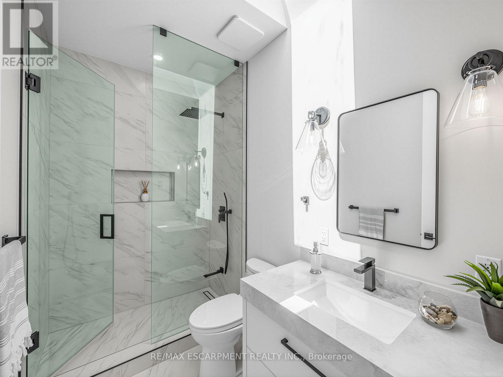 2488 Bridge Road, Oakville, Ontario  L6L 2H2 - Photo 31 - W13020206