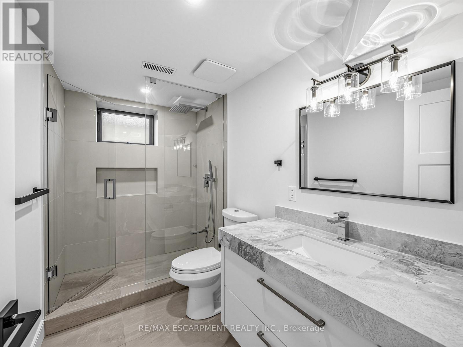 2488 Bridge Road, Oakville, Ontario  L6L 2H2 - Photo 37 - W13020206