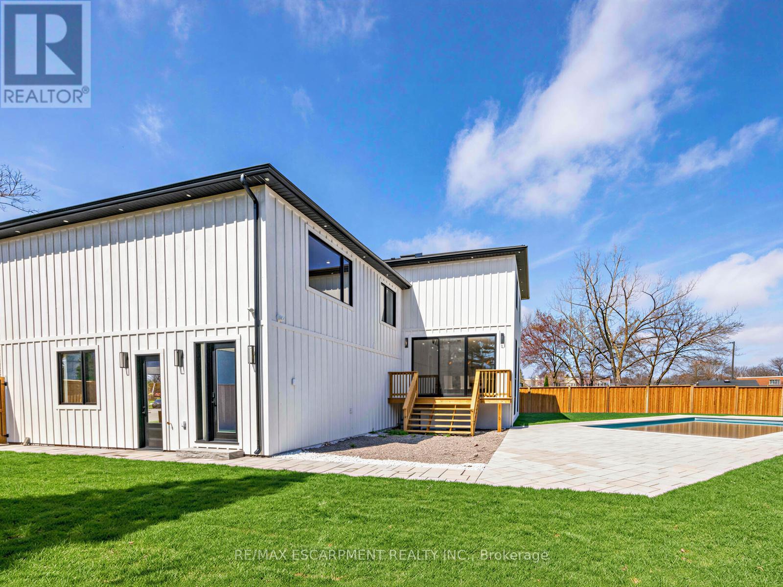 2488 Bridge Road, Oakville, Ontario  L6L 2H2 - Photo 38 - W13020206