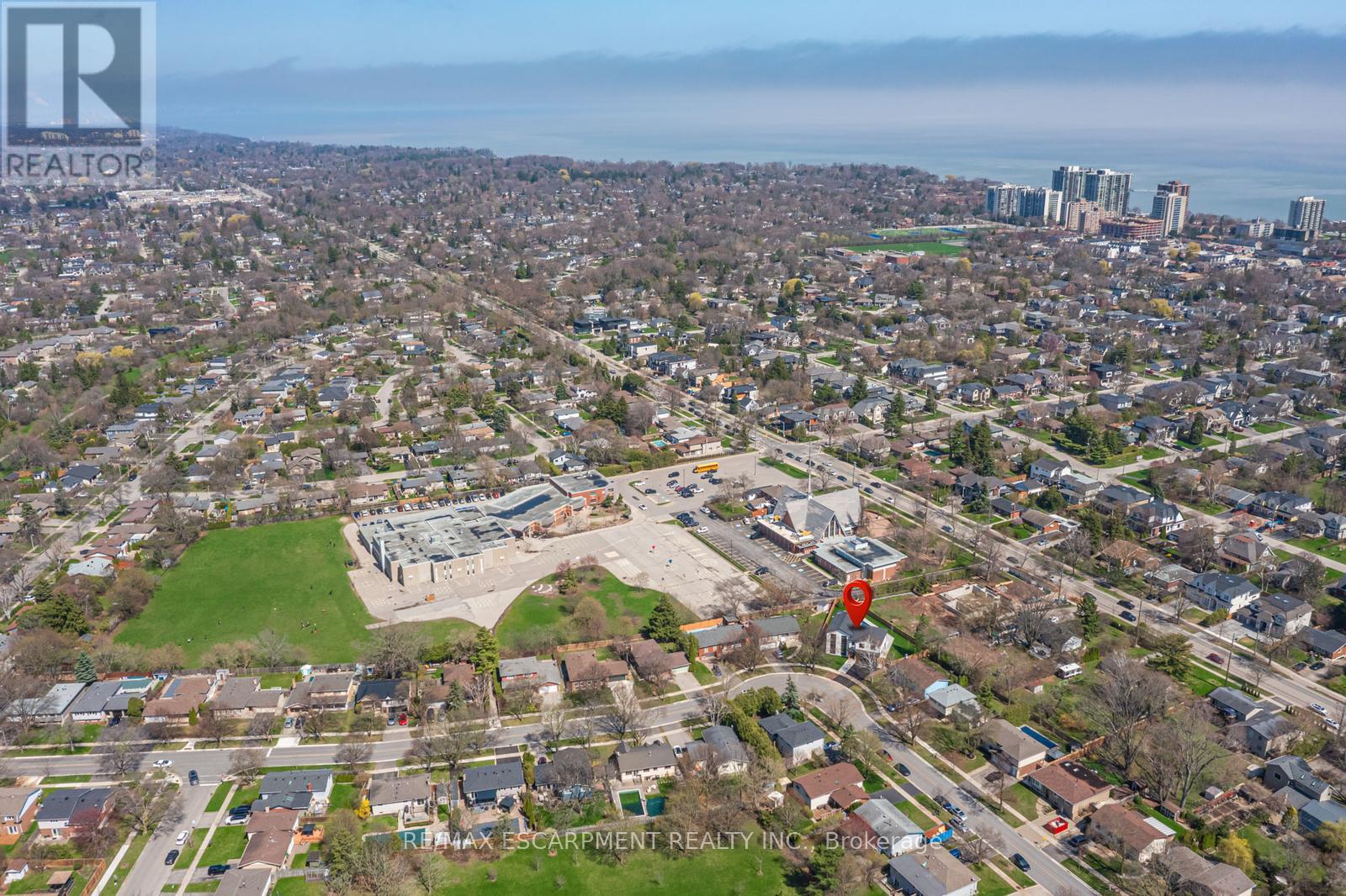 2488 Bridge Road, Oakville, Ontario  L6L 2H2 - Photo 45 - W13020206