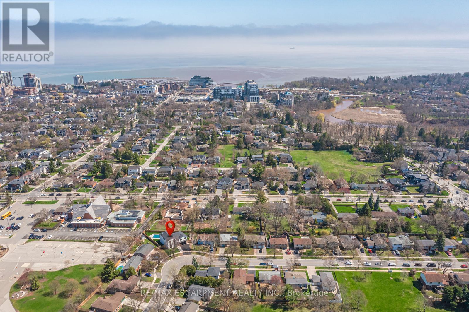 2488 Bridge Road, Oakville, Ontario  L6L 2H2 - Photo 46 - W13020206