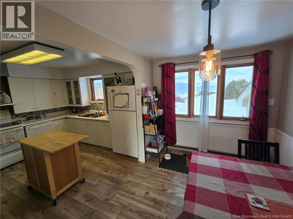 627 Principale Street, Pointe-Verte, New Brunswick  E8J 2P7 - Photo 12 - NB137563