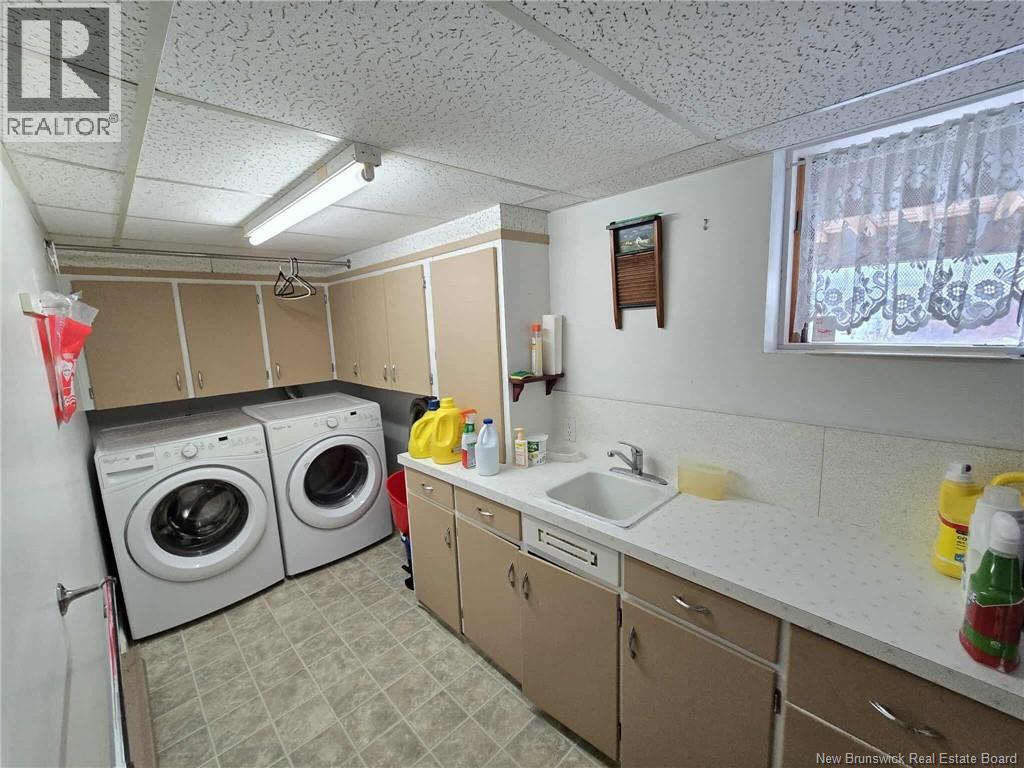 627 Principale Street, Pointe-Verte, New Brunswick  E8J 2P7 - Photo 28 - NB137563