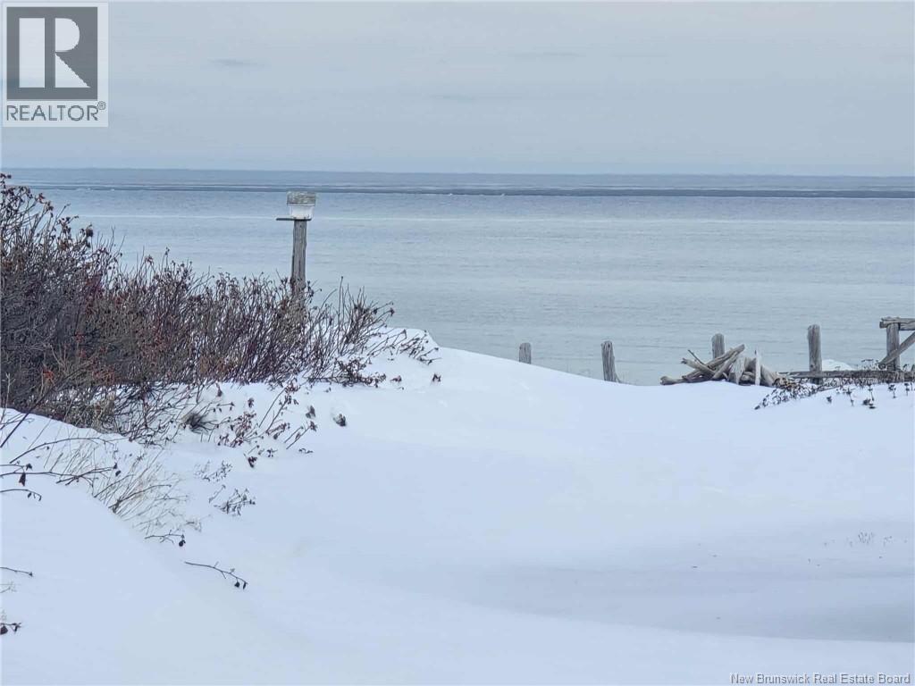 627 Principale Street, Pointe-Verte, New Brunswick  E8J 2P7 - Photo 7 - NB137563