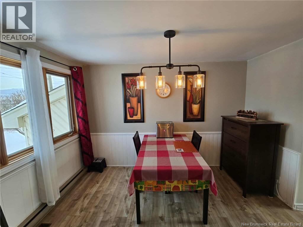 627 Principale Street, Pointe-Verte, New Brunswick  E8J 2P7 - Photo 8 - NB137563
