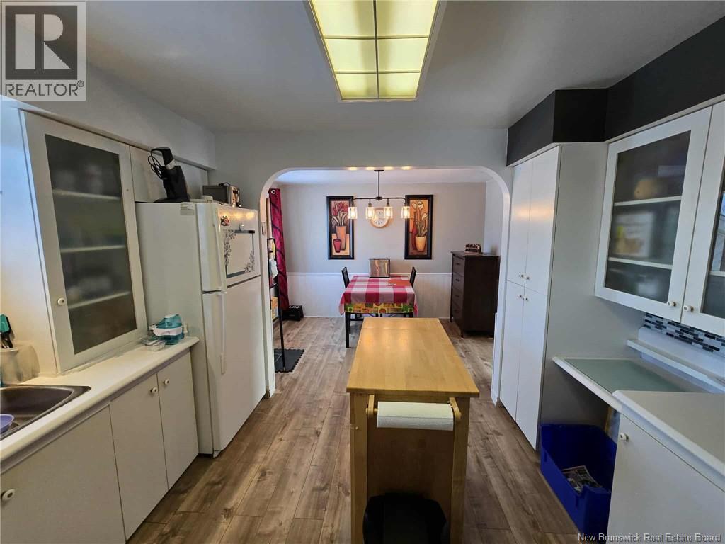627 Principale Street, Pointe-Verte, New Brunswick  E8J 2P7 - Photo 9 - NB137563