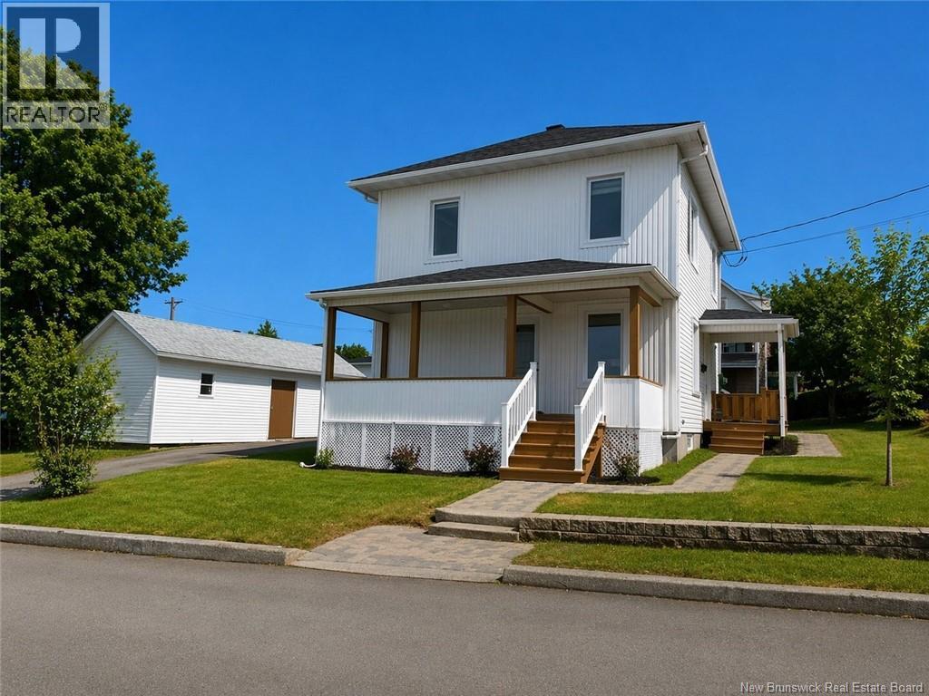 90 35e Avenue, edmundston, New Brunswick