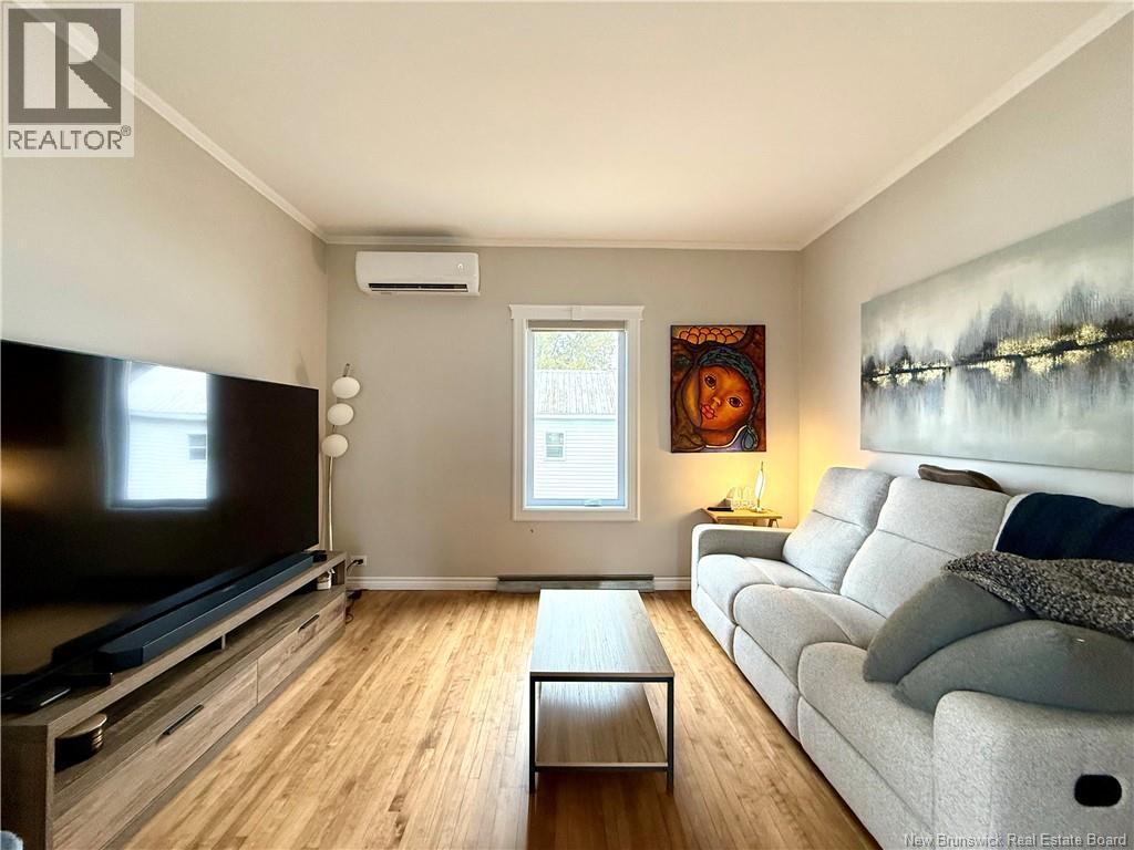 90 35e Avenue, Edmundston, New Brunswick  E3V 2V3 - Photo 12 - NB137486