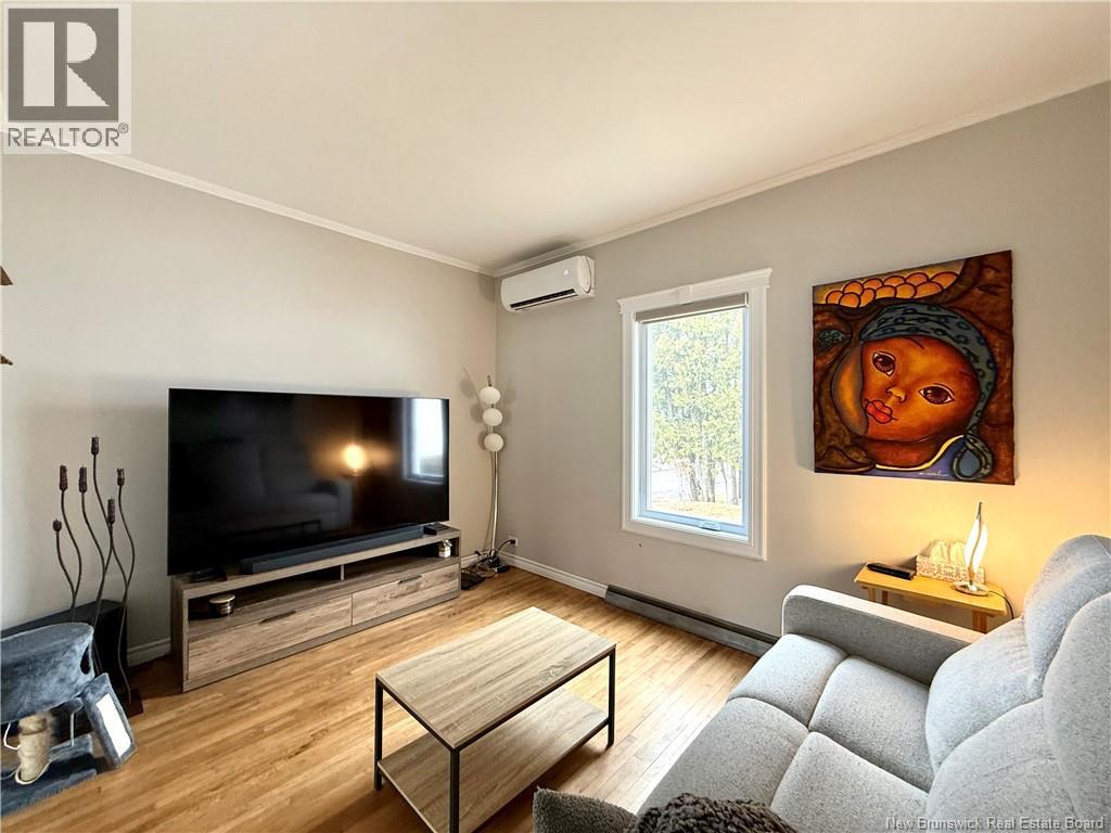 90 35e Avenue, Edmundston, New Brunswick  E3V 2V3 - Photo 13 - NB137486