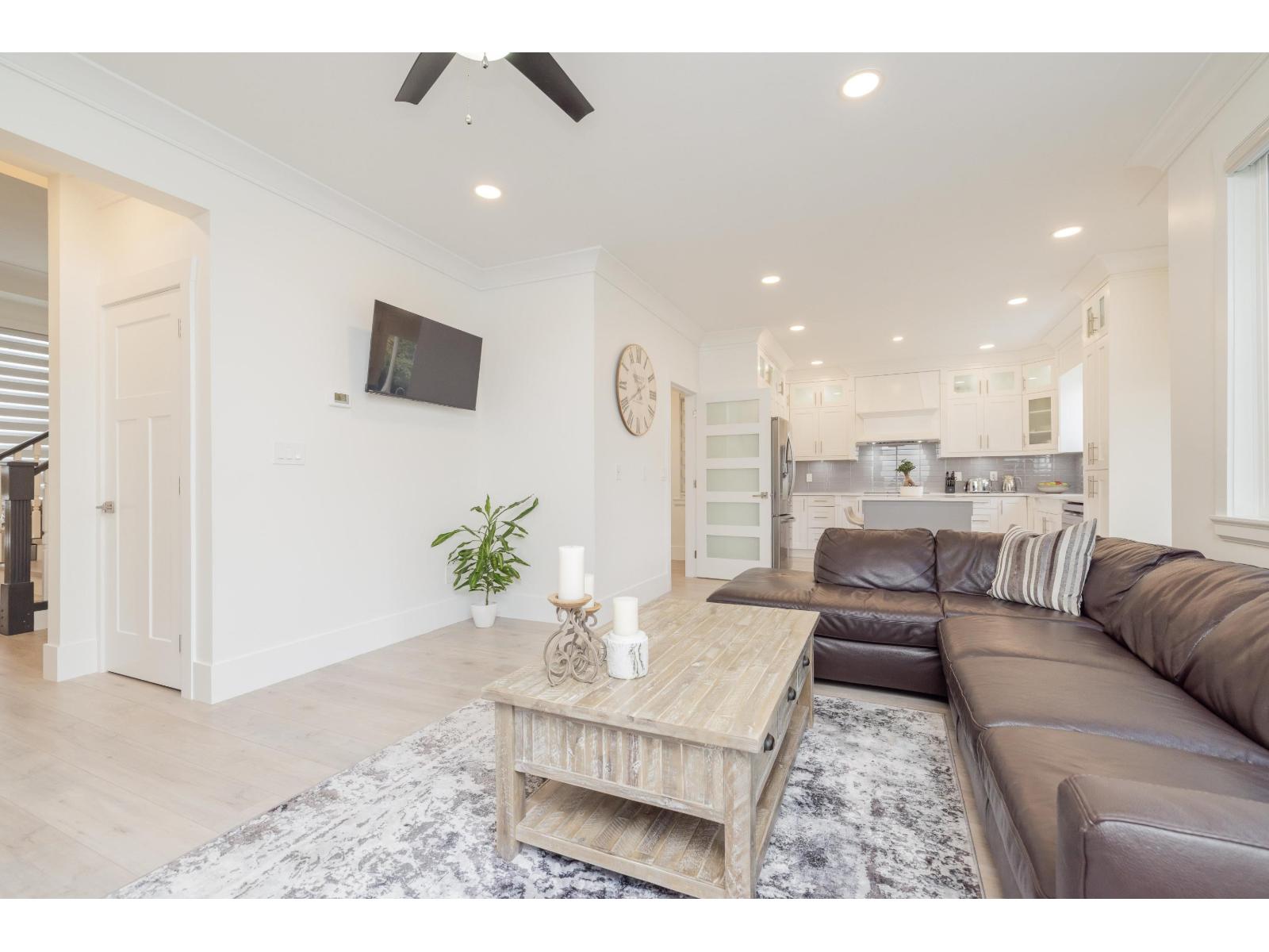 6477 189 Street, Surrey, British Columbia  V3S 8V4 - Photo 15 - R3113290