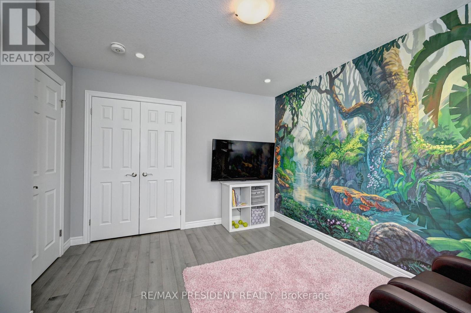 552 Florencedale Crescent, Kitchener, Ontario  N2R 0N3 - Photo 29 - X13019844