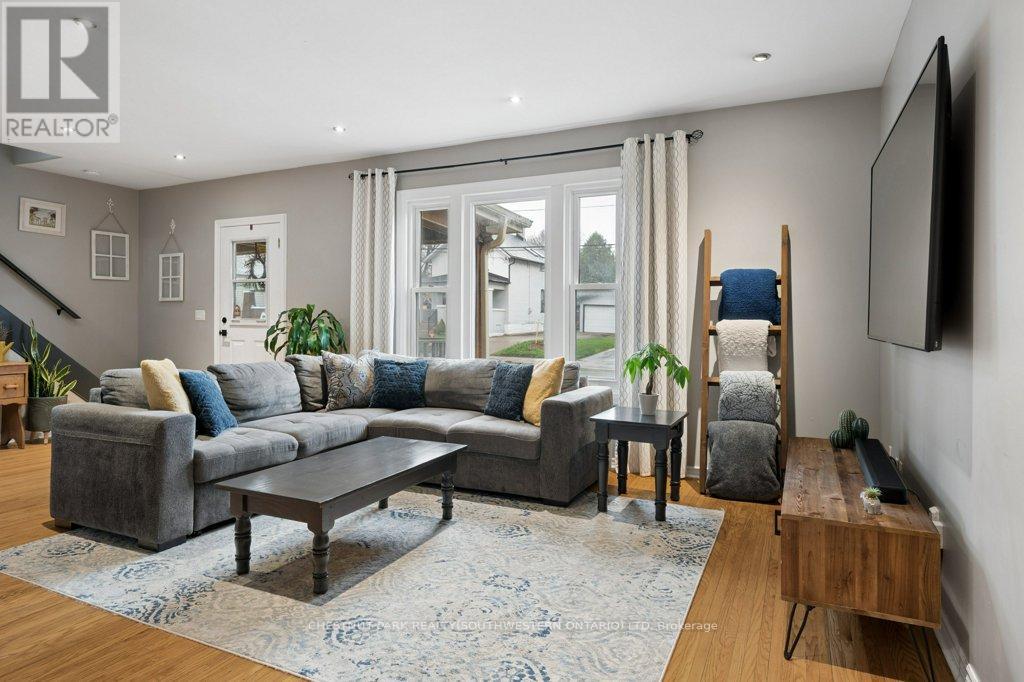 43 Krug Street, Kitchener, Ontario  N2H 2X5 - Photo 10 - X13020048