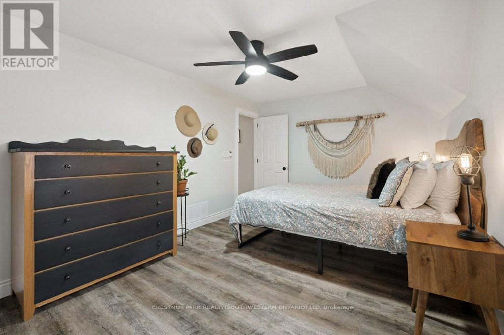 43 Krug Street, Kitchener, Ontario  N2H 2X5 - Photo 22 - X13020048