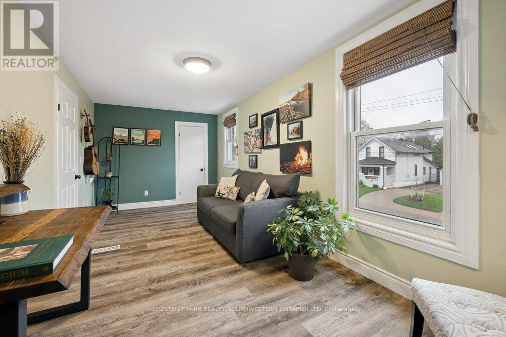 43 Krug Street, Kitchener, Ontario  N2H 2X5 - Photo 25 - X13020048