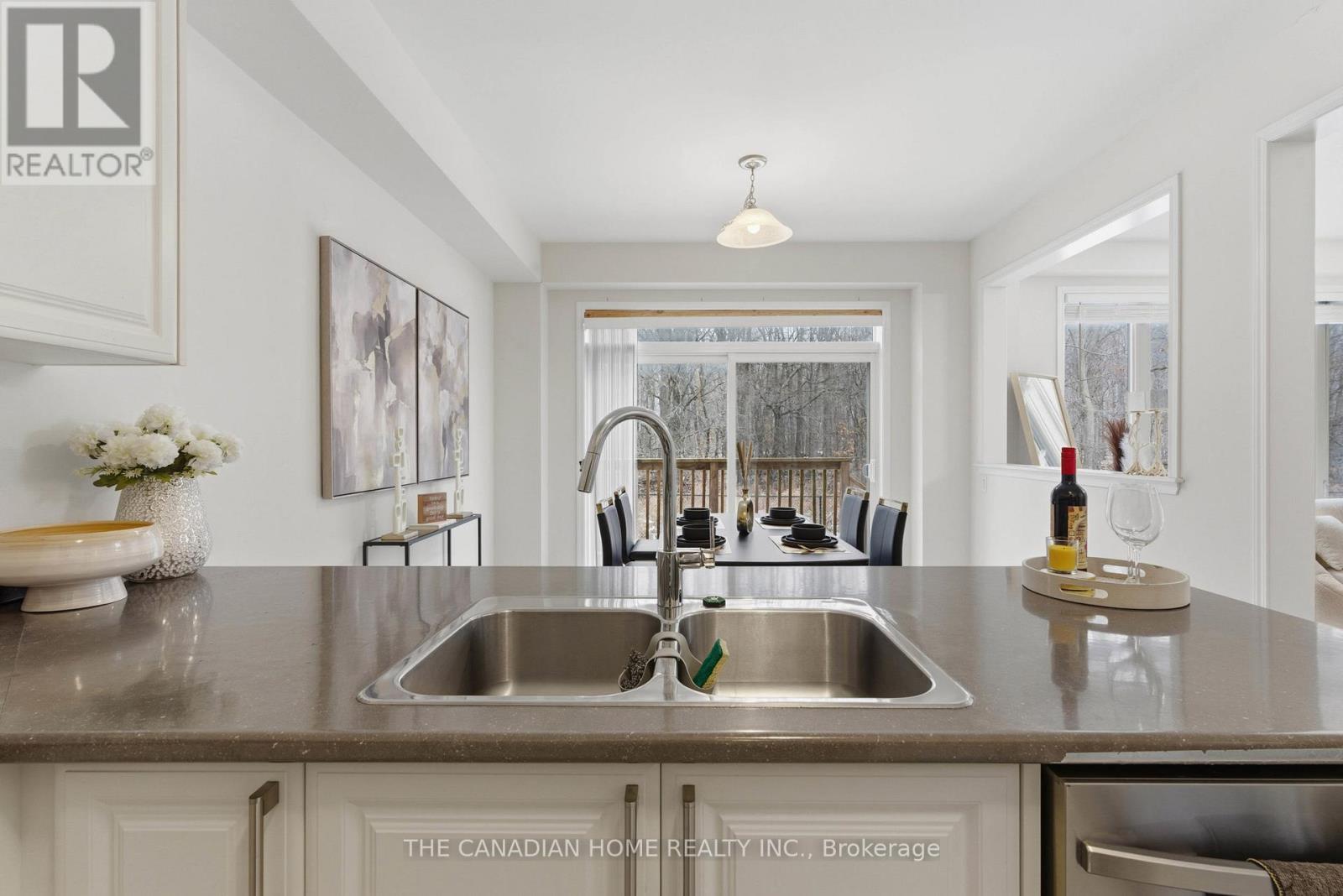 8707 Chickory Trail, Niagara Falls, Ontario  L2H 3S4 - Photo 13 - X13020082