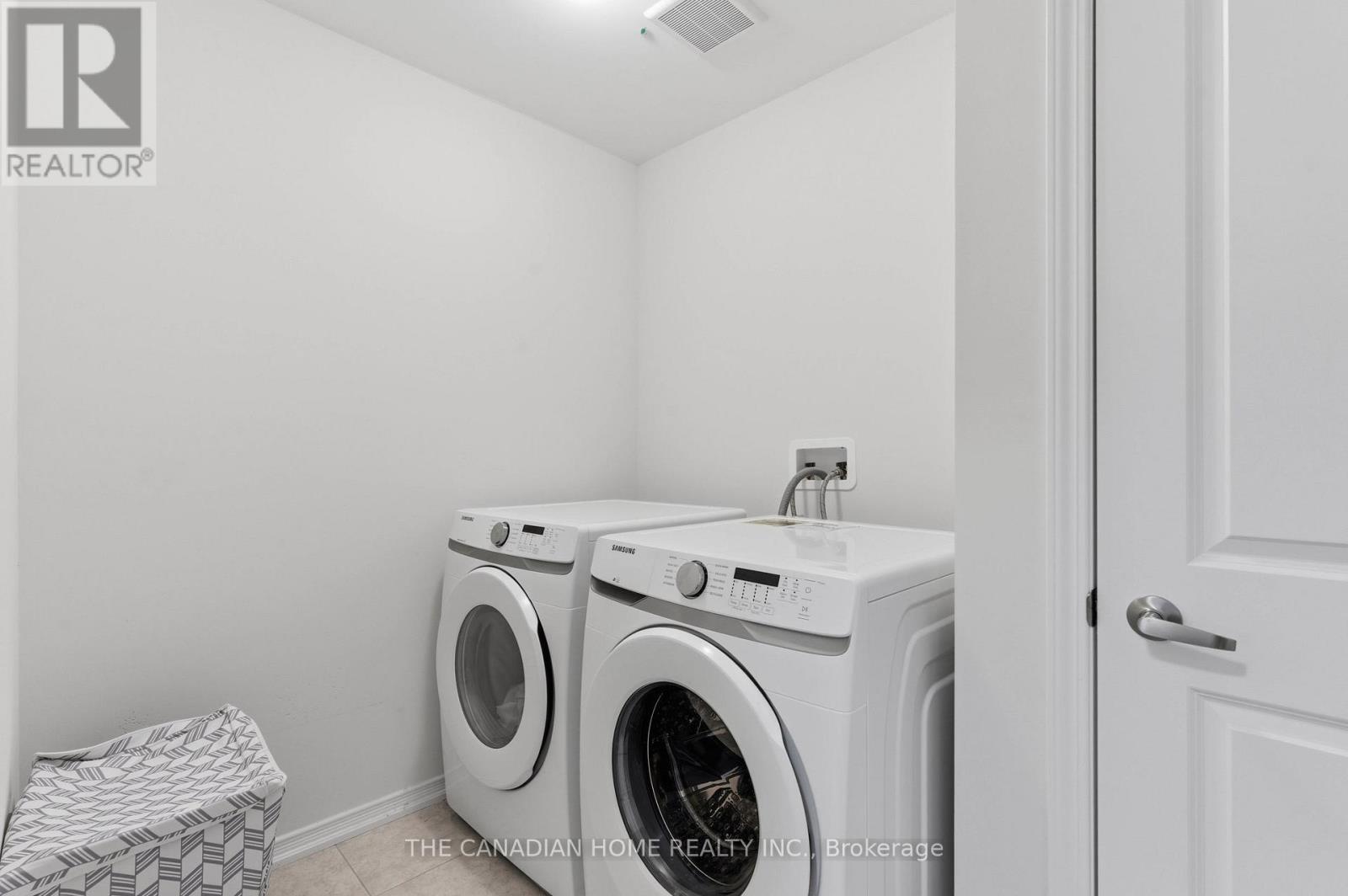 8707 Chickory Trail, Niagara Falls, Ontario  L2H 3S4 - Photo 17 - X13020082