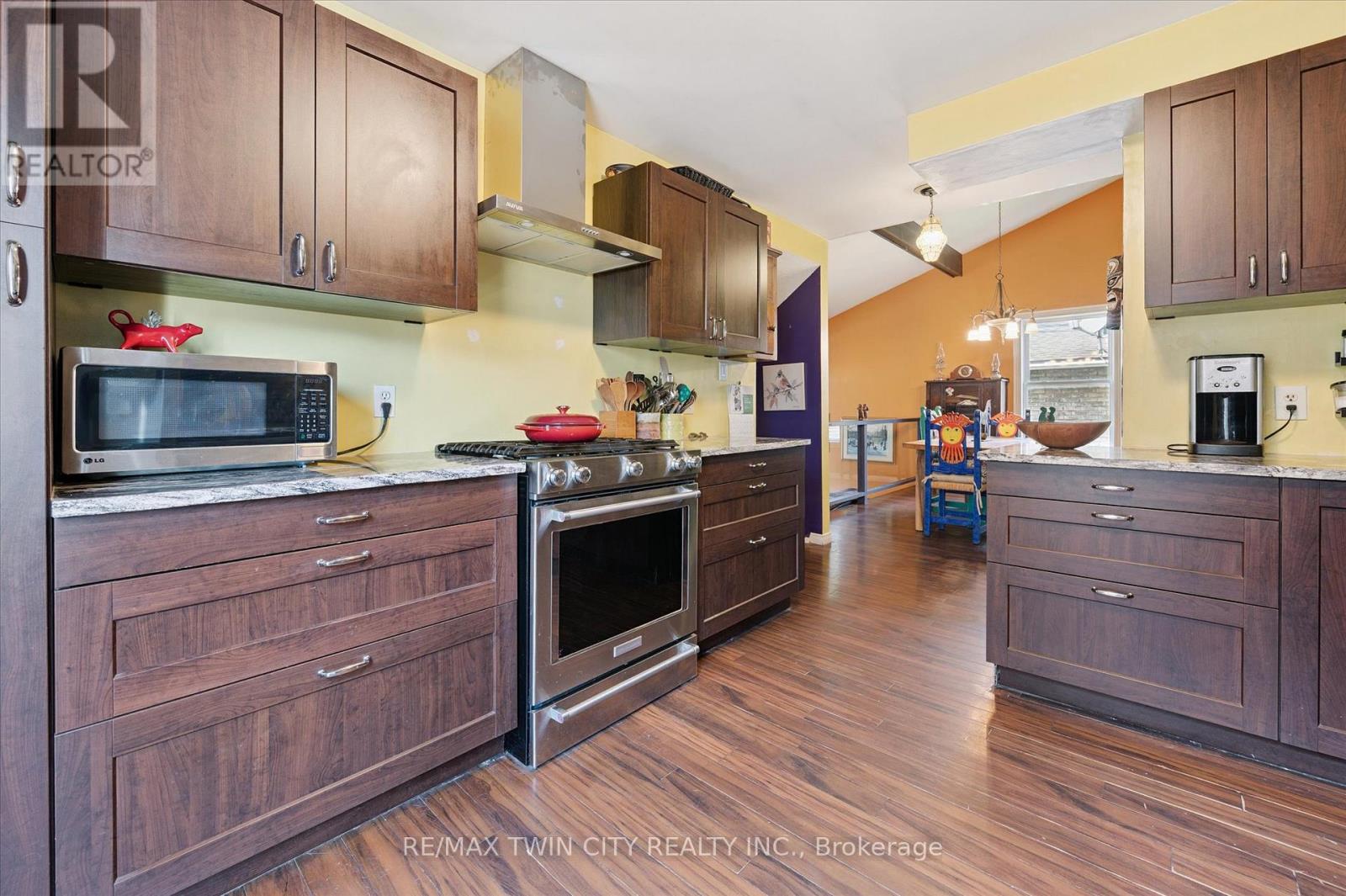 31 Saxony Circle, Cambridge, Ontario  N1S 4G6 - Photo 16 - X13020172