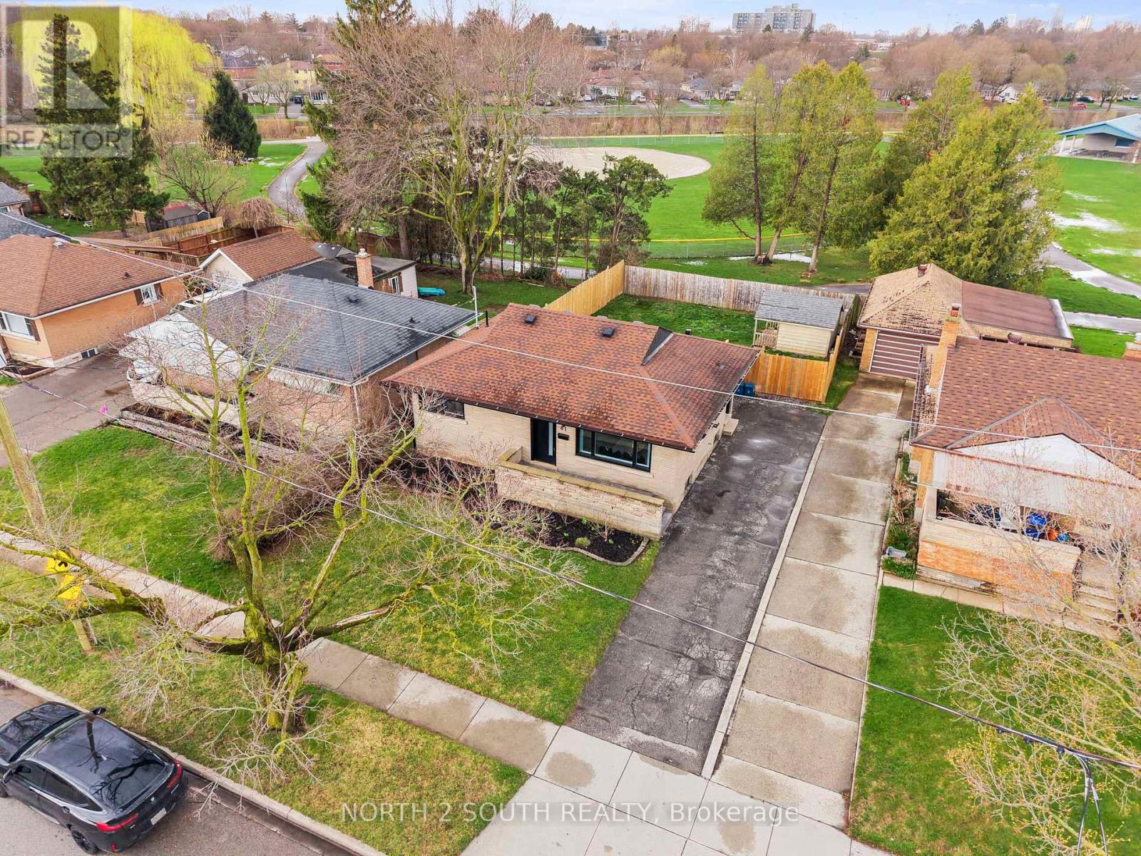 81 Clark Avenue, Kitchener, Ontario  N2C 1Y1 - Photo 45 - X13020174