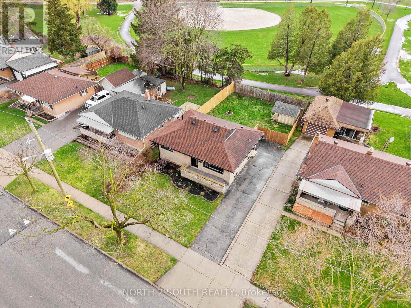 81 Clark Avenue, Kitchener, Ontario  N2C 1Y1 - Photo 50 - X13020174