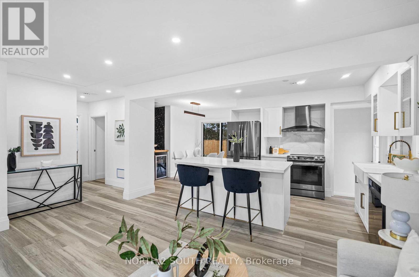 81 Clark Avenue, Kitchener, Ontario  N2C 1Y1 - Photo 8 - X13020174