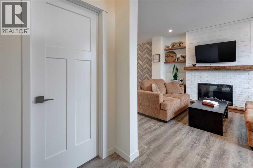 146 Magnolia Square Se, Calgary, Alberta  T3M 2W5 - Photo 2 - A2302512